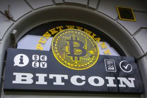a bitcoin ára árfolyama kriptopénzek kriptovaluta mycryptoption