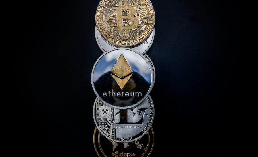 Are rost să cumperi bitcoin sau alte monede bazate pe tehnologia blockchain?