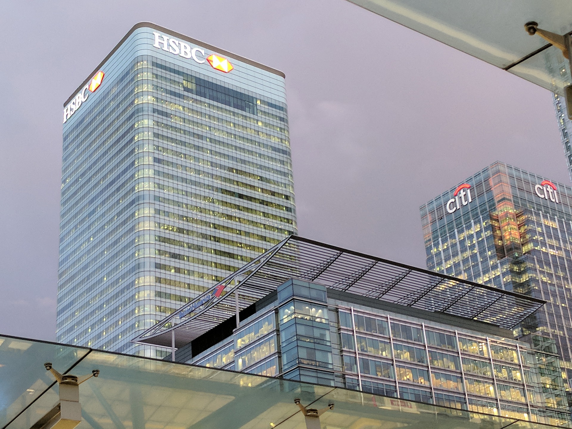 hsbc blokklanc segitsegevel gazolajat importal altcoin bitcoin hírek mycryptoption