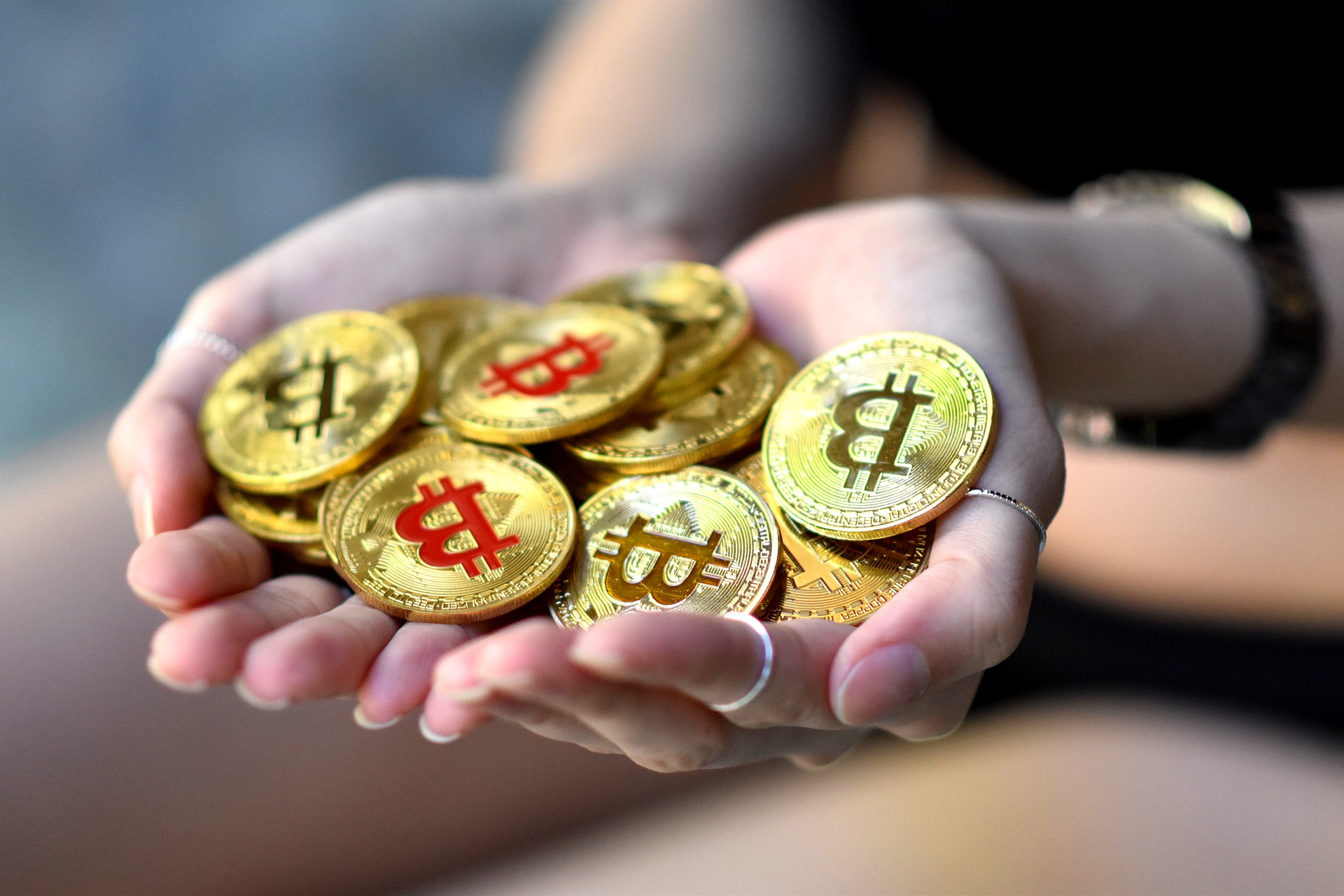 keress bitcoint befektetéssel
