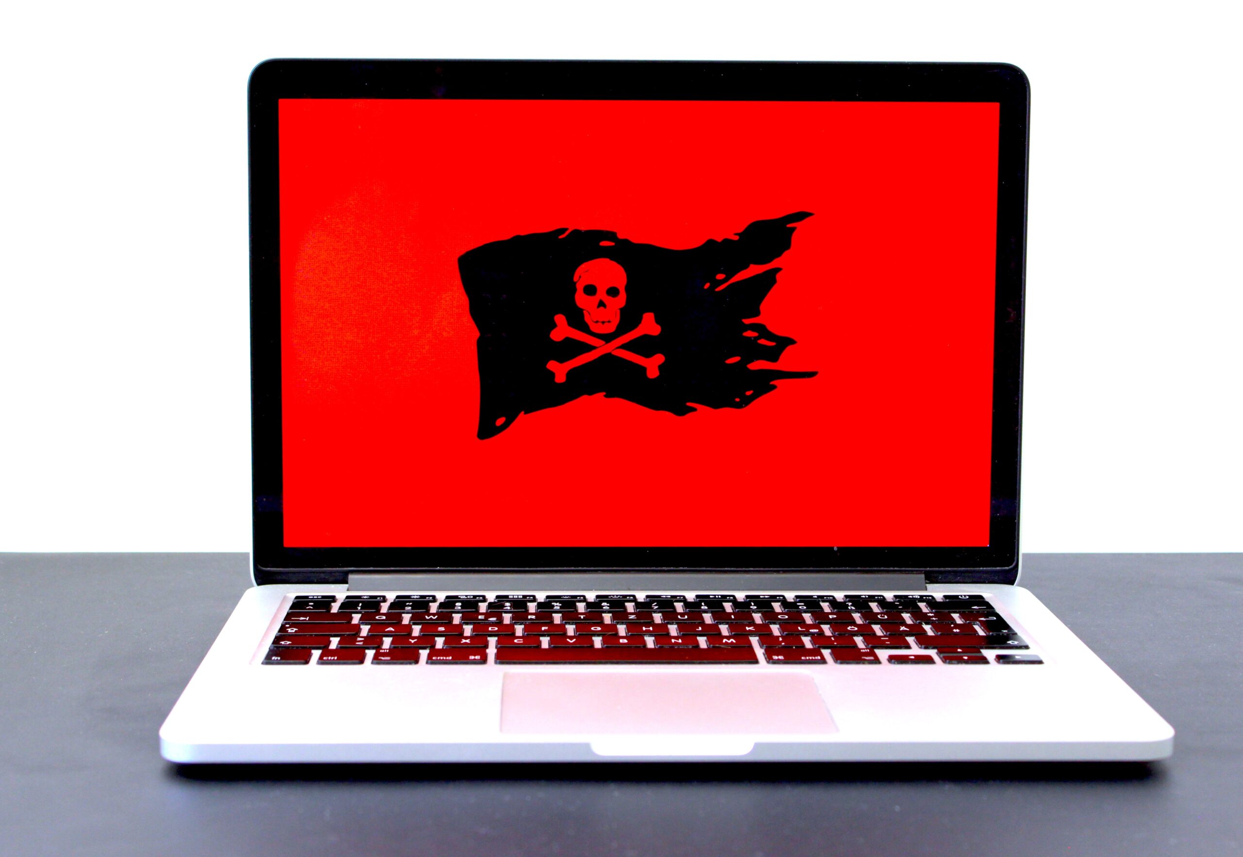 Célkeresztben a kriptovaluta befektetők! Így lopja a kriptókat a legújabb malware zsarolóprogram